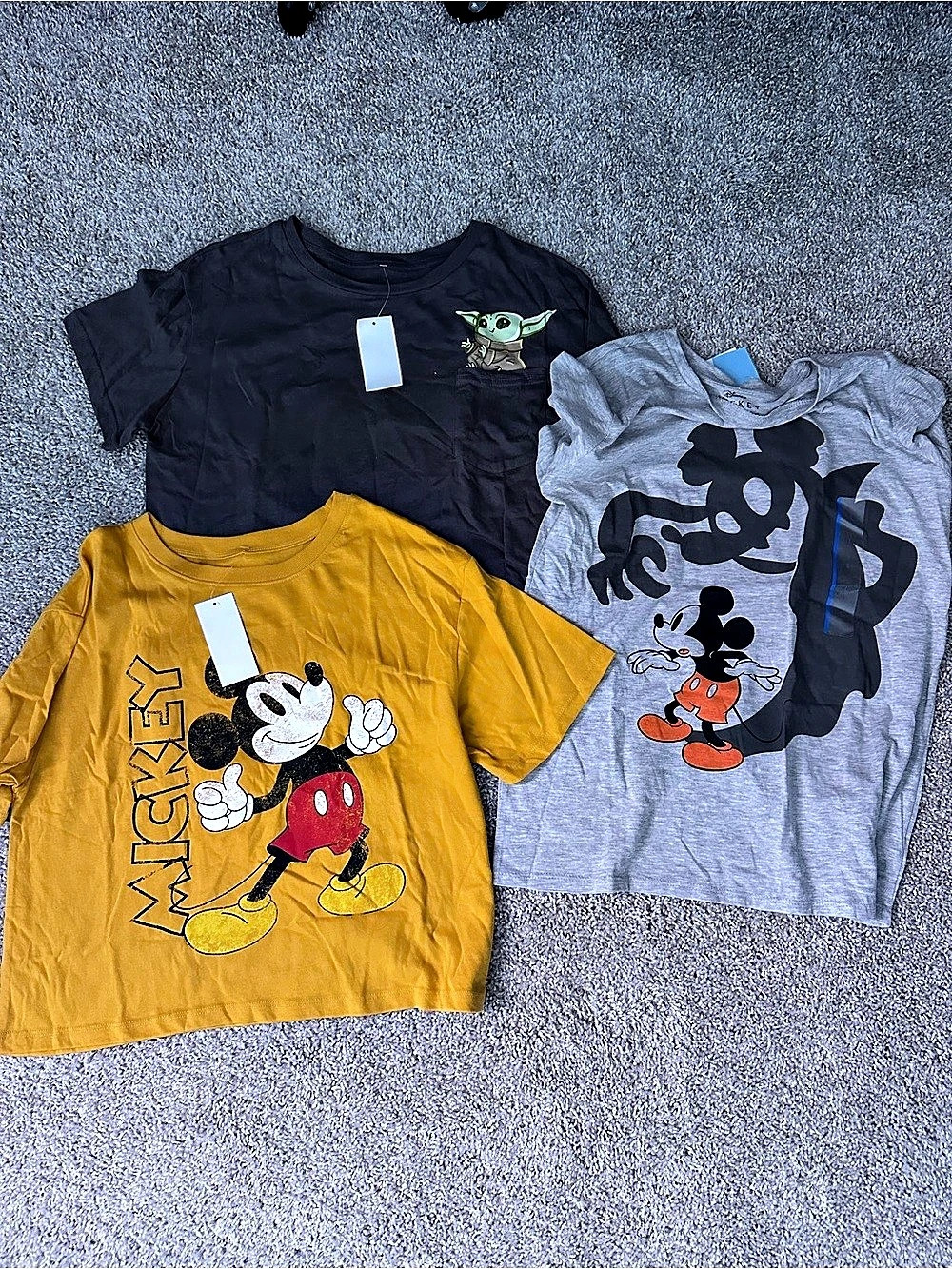 NEW Bundle of 3 Disney Mickey Mouse Graphic Tees. Size Large